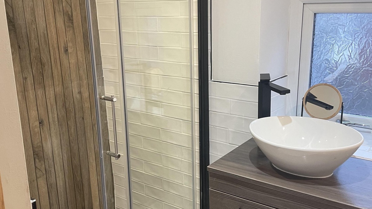 Photo of Bathroom in Brynmenyn
