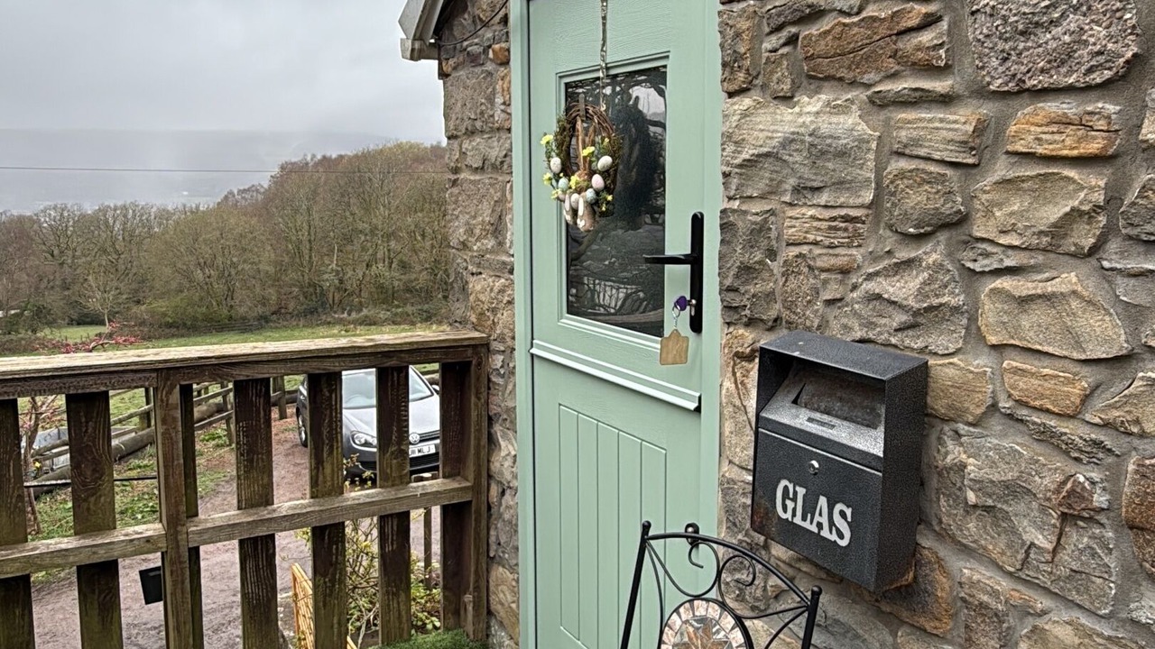 Photo of Others in Cwmbach