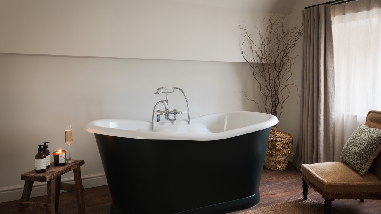 Photo of Bathroom in Lower Slaughter