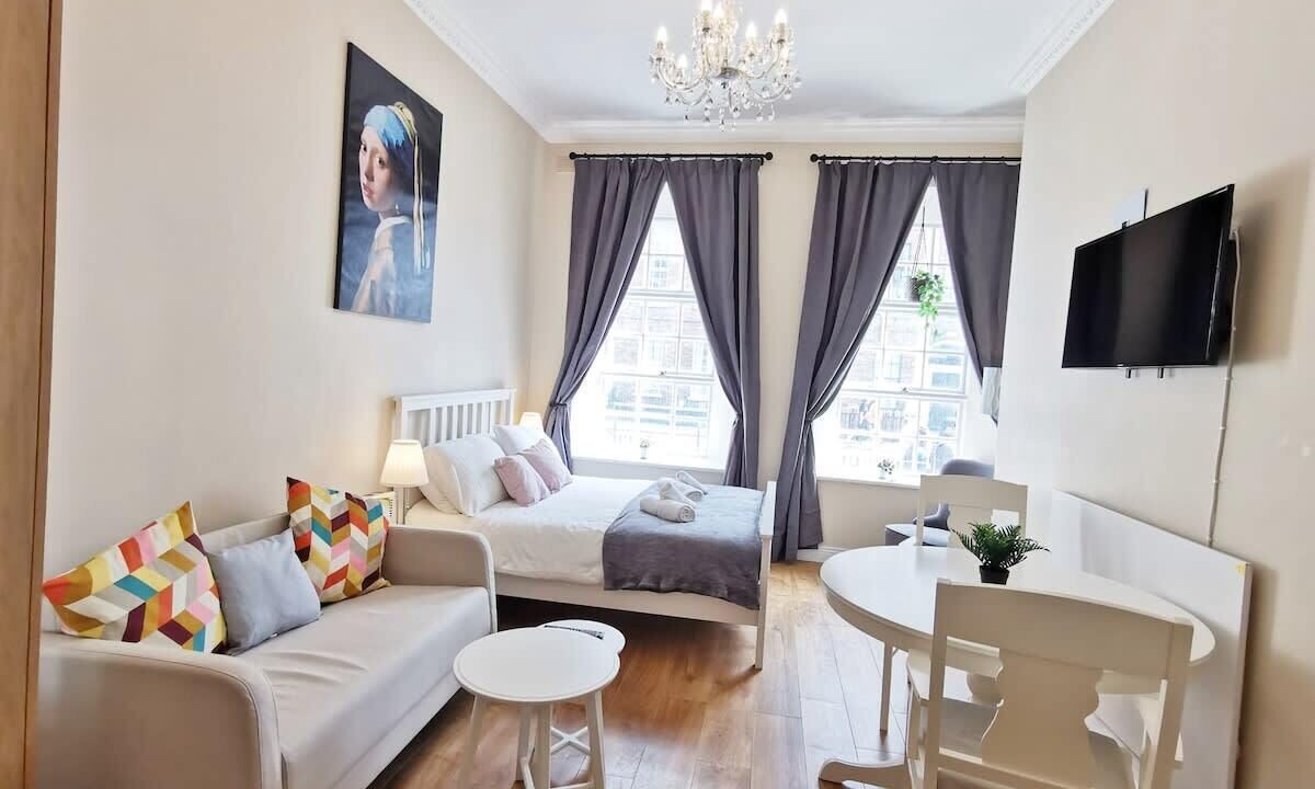 Photo of Bedroom in City Centre Dublin