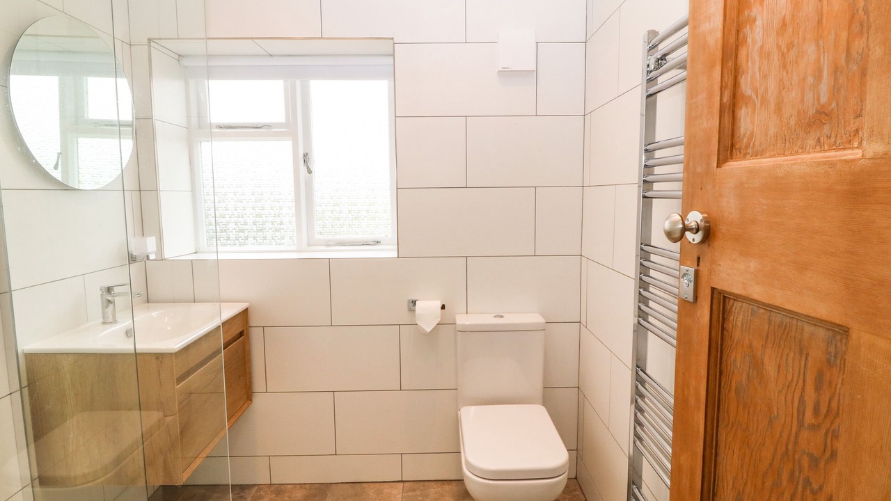 Photo of Bathroom in Aberdaron
