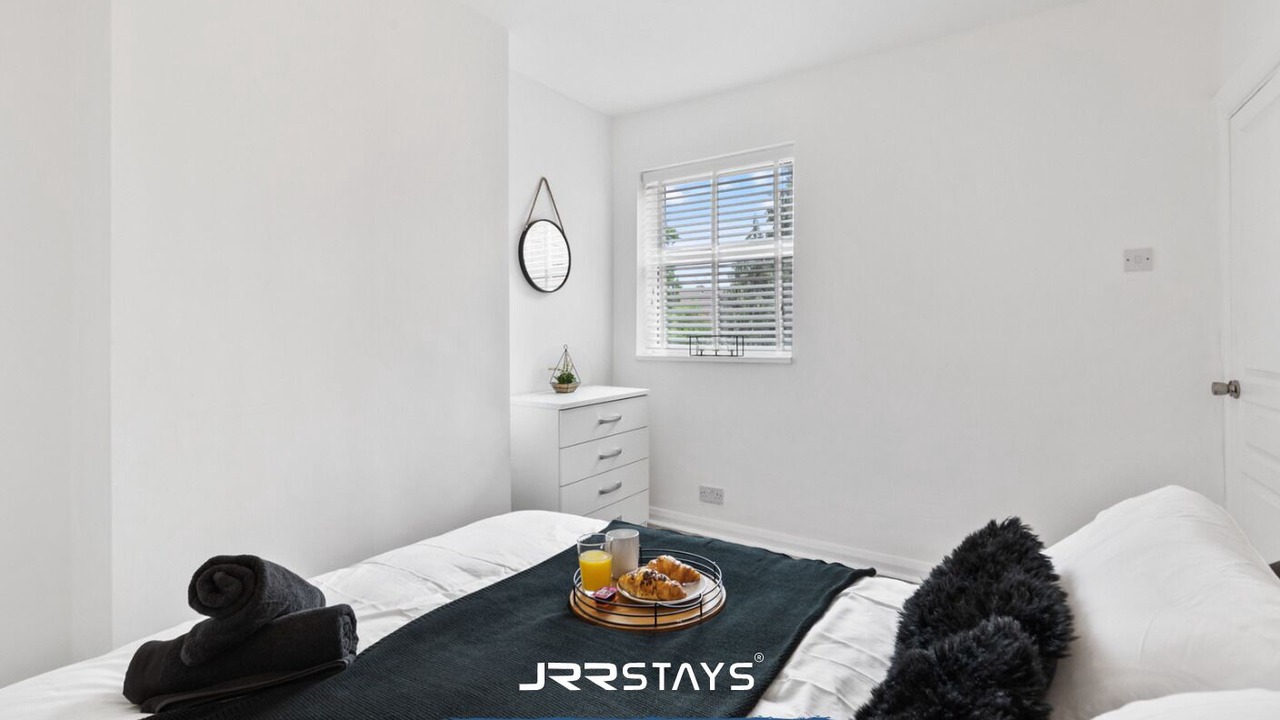 Photo of Bedroom in Nuneaton
