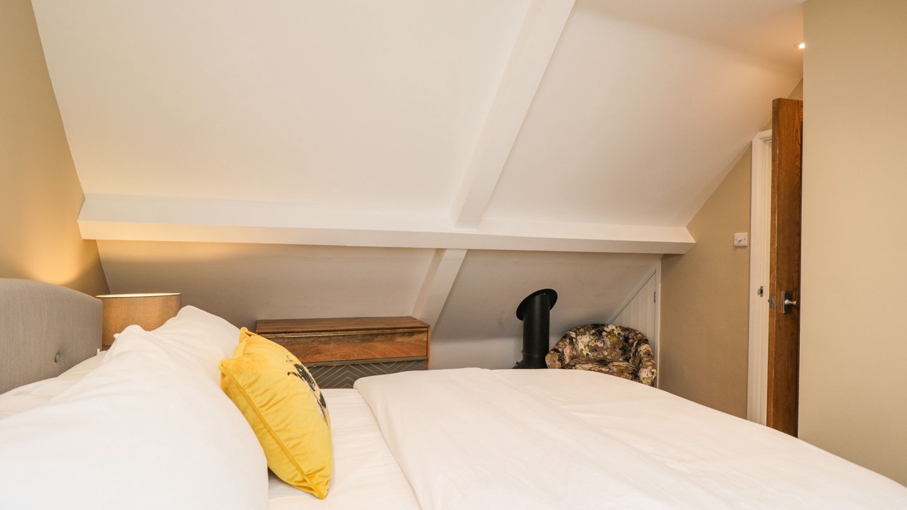 Photo of Bedroom in Westonbirt