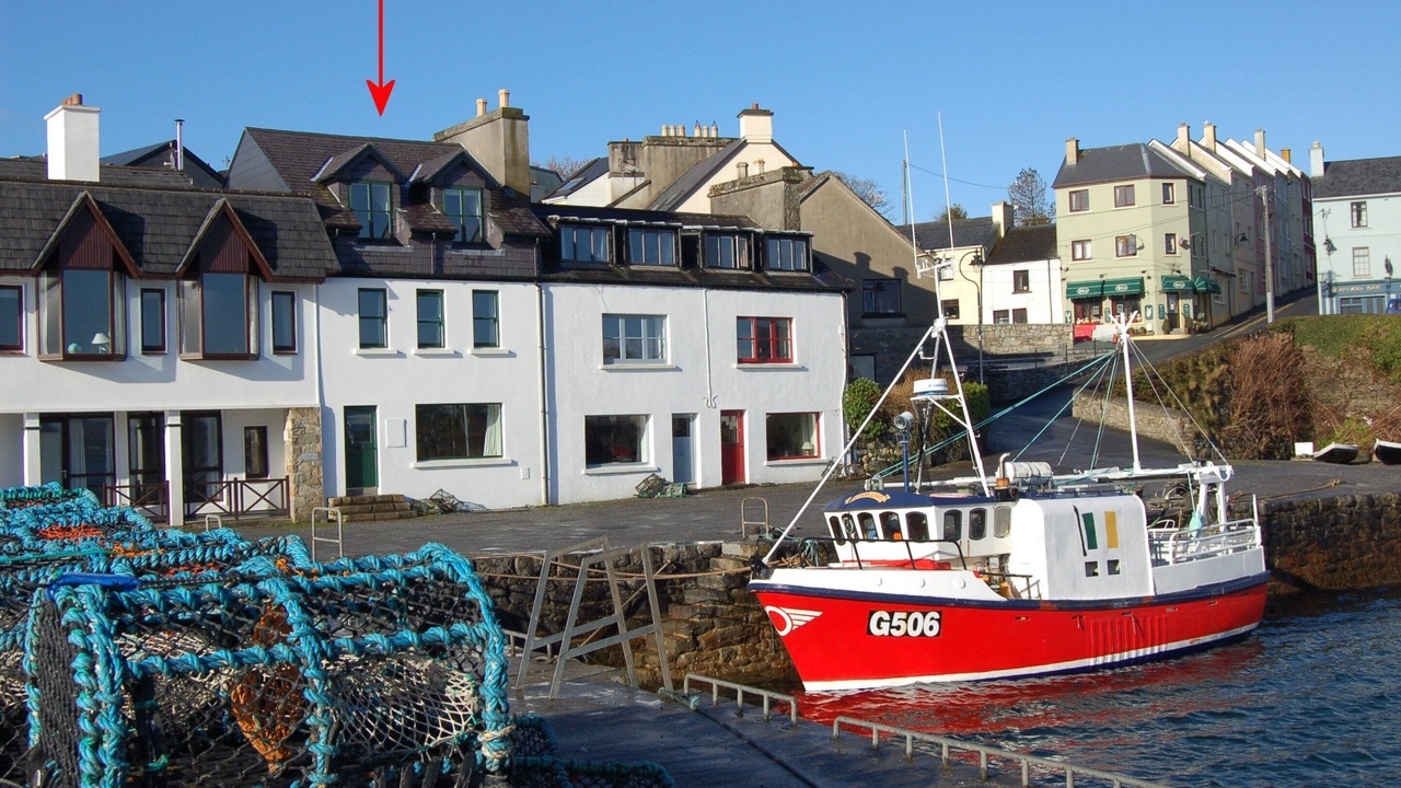 Photo of Others in Roundstone