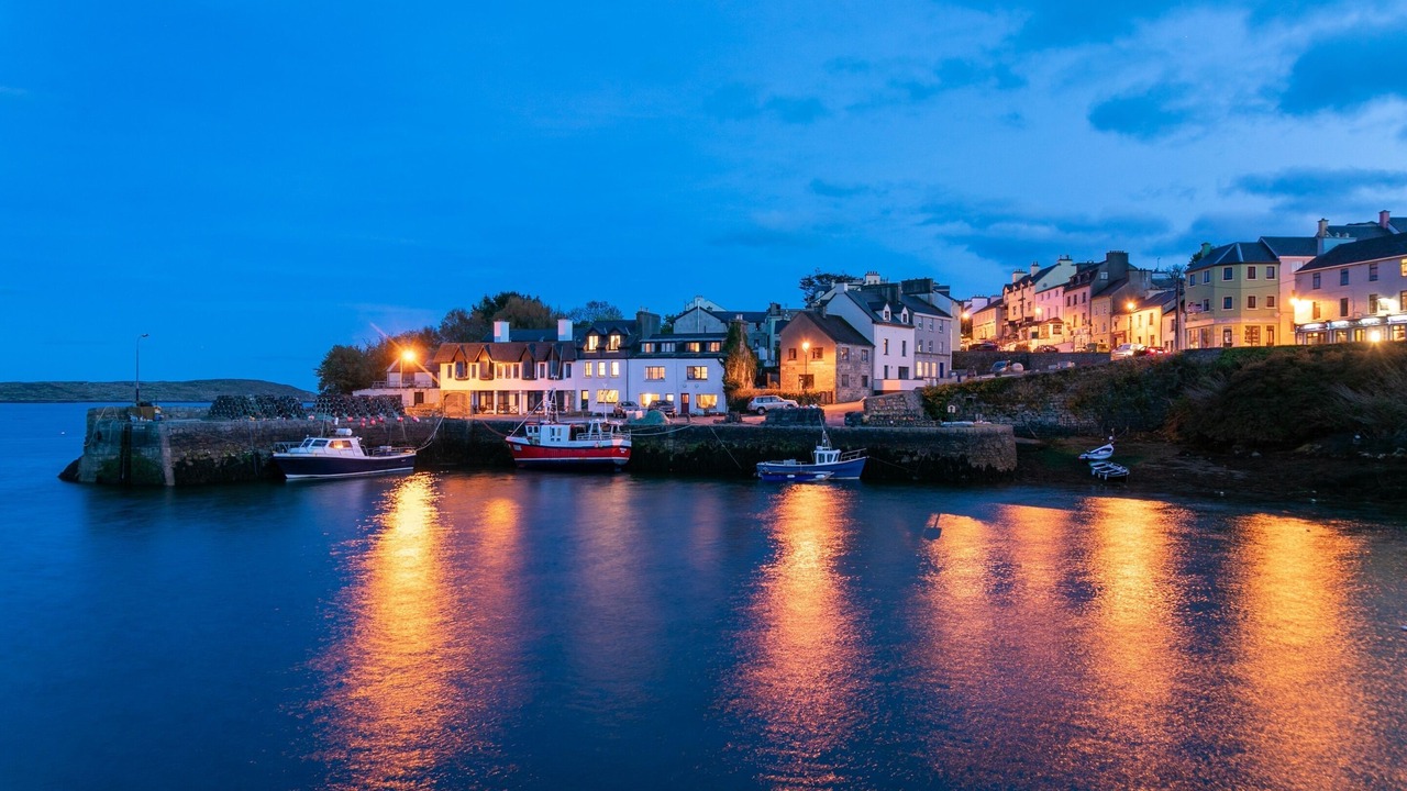 Photo of Others in Roundstone