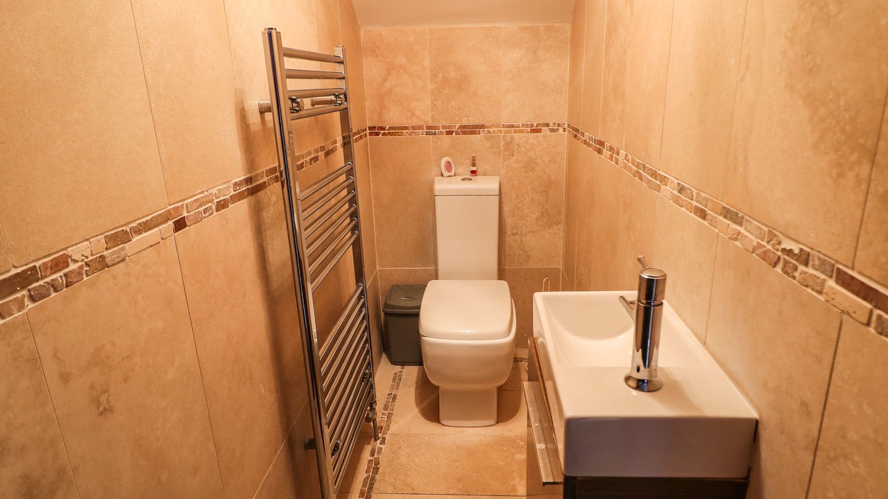 Photo of Bathroom in Lisnagunogue