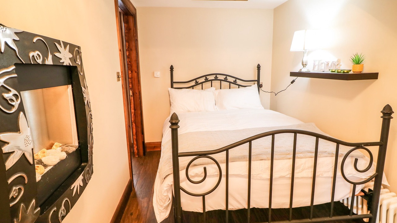 Photo of Bedroom in Lisnagunogue