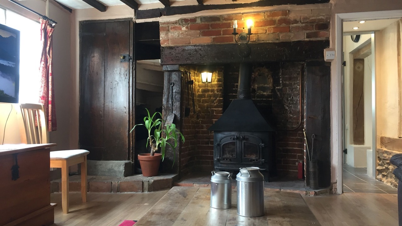 Photo of Livingroom in Dickleburgh