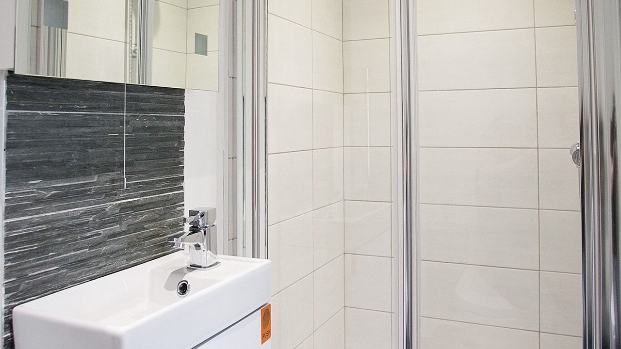 Photo of Bathroom in Queens Quarter
