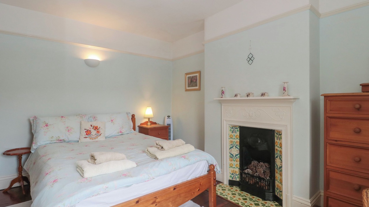 Photo of Bedroom in Cheddar