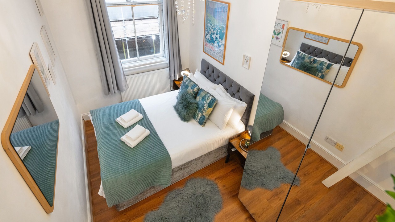 Photo of Bedroom in Covent Garden