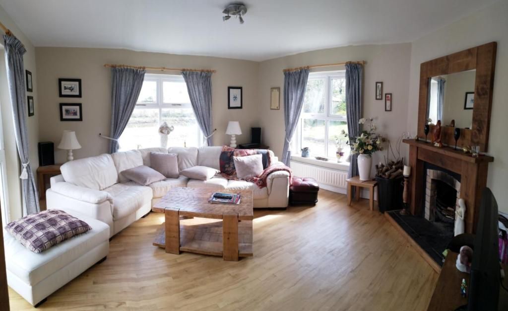 Photo of Livingroom in Newport