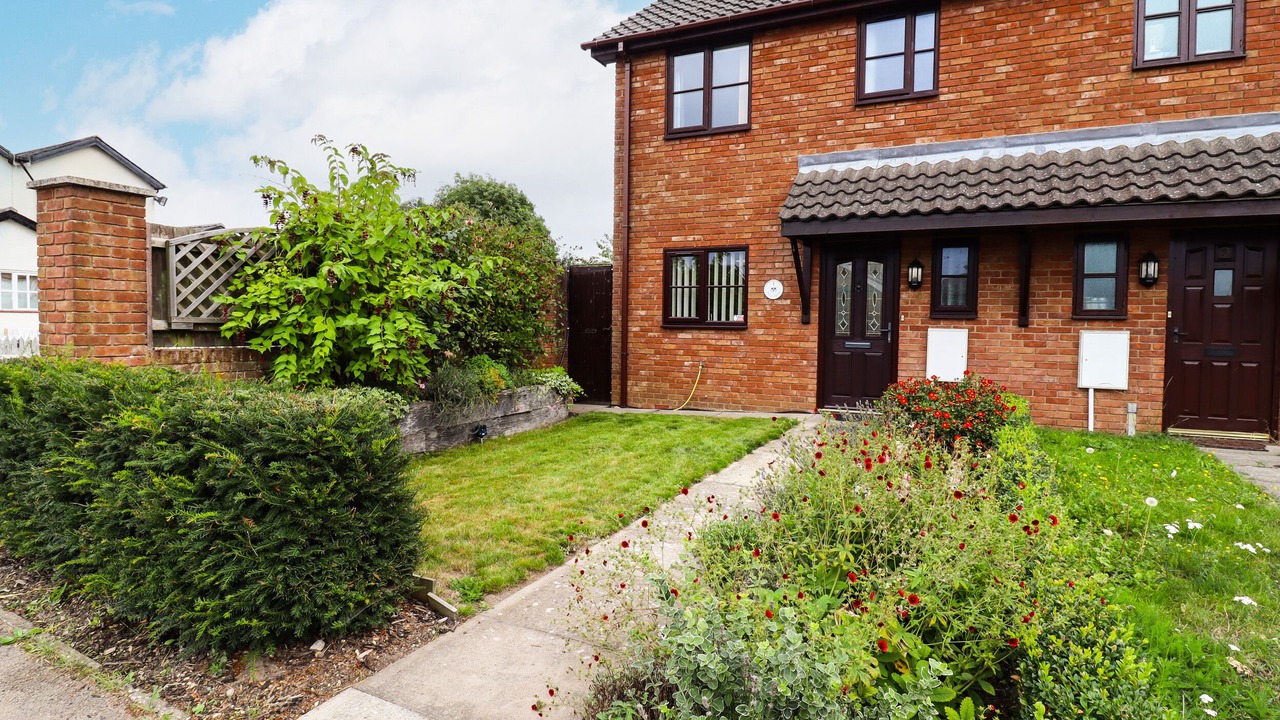 Photo of Outdoor in Old Newton