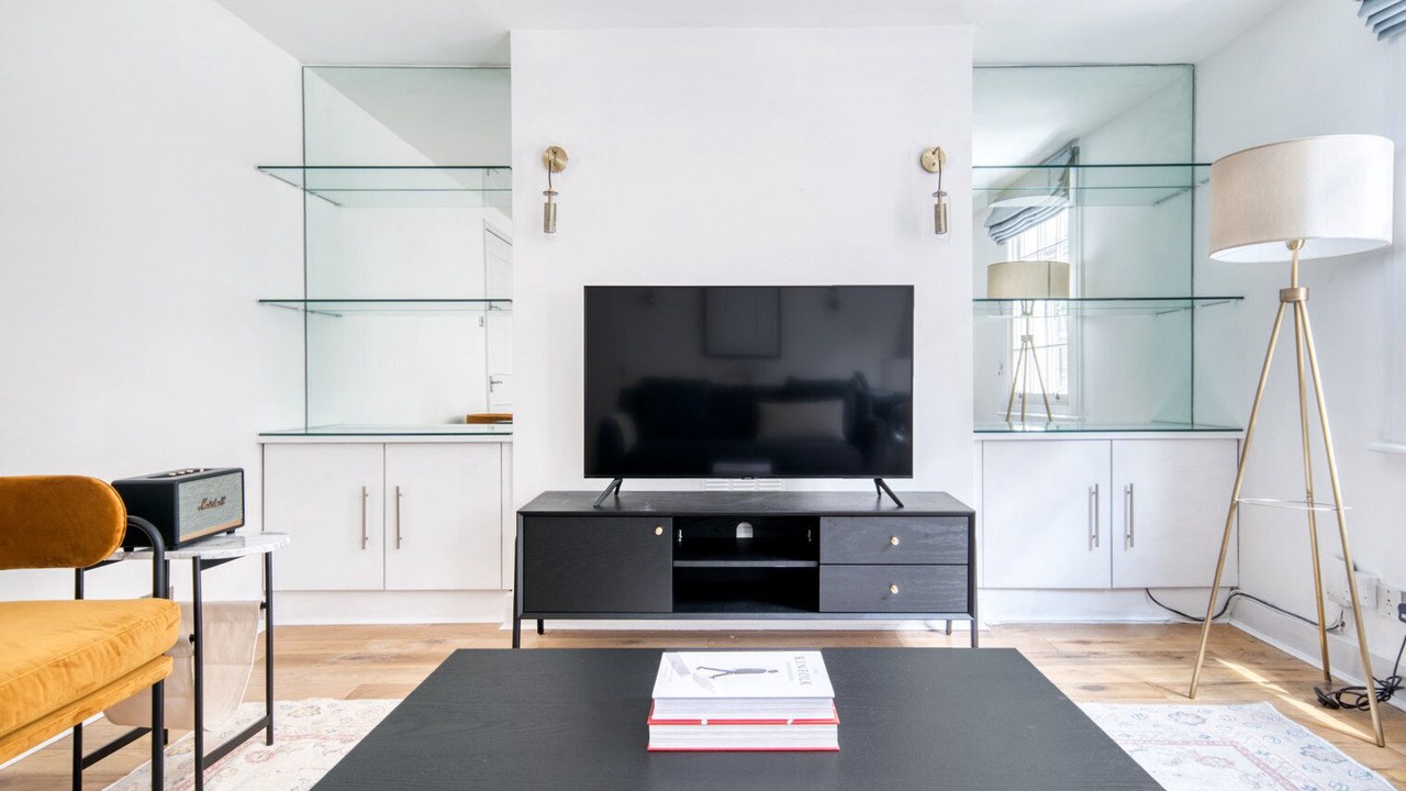 Photo of Livingroom in Covent Garden