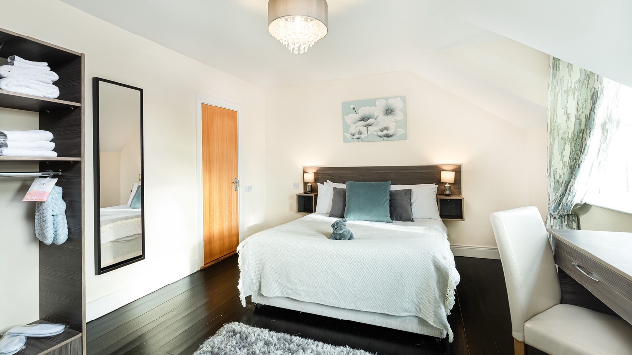 Photo of Bedroom in Trim