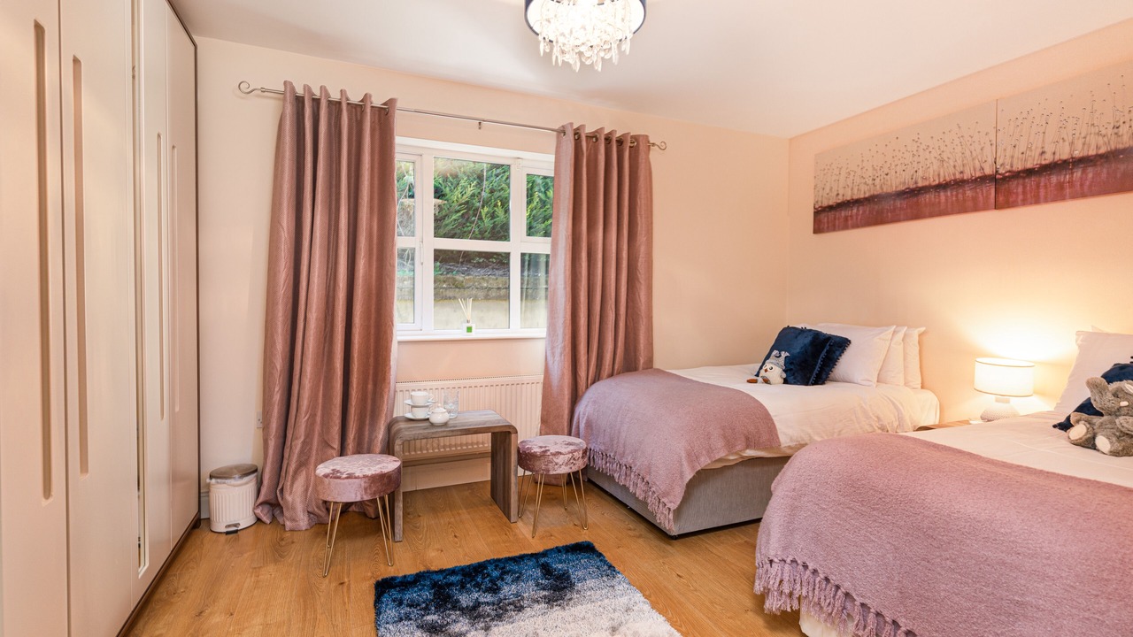Photo of Bedroom in Trim
