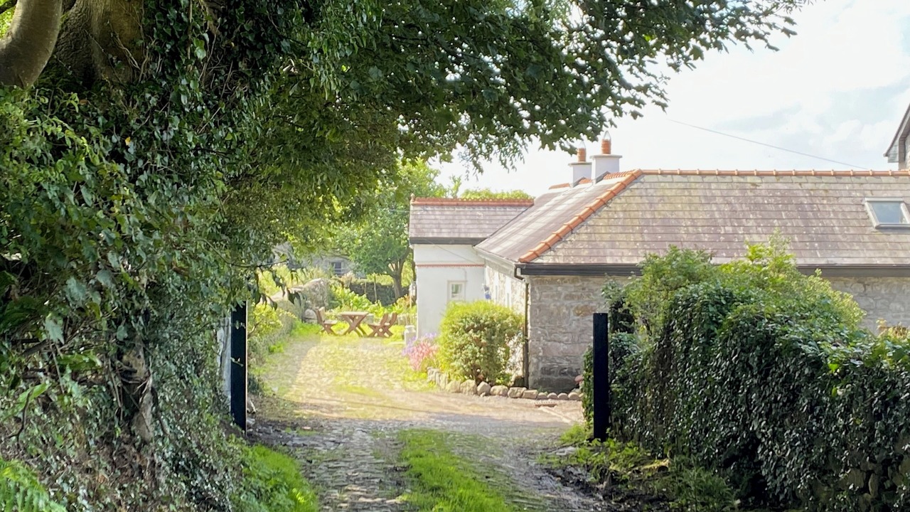 Photo of Outdoor in Inishmacatreer