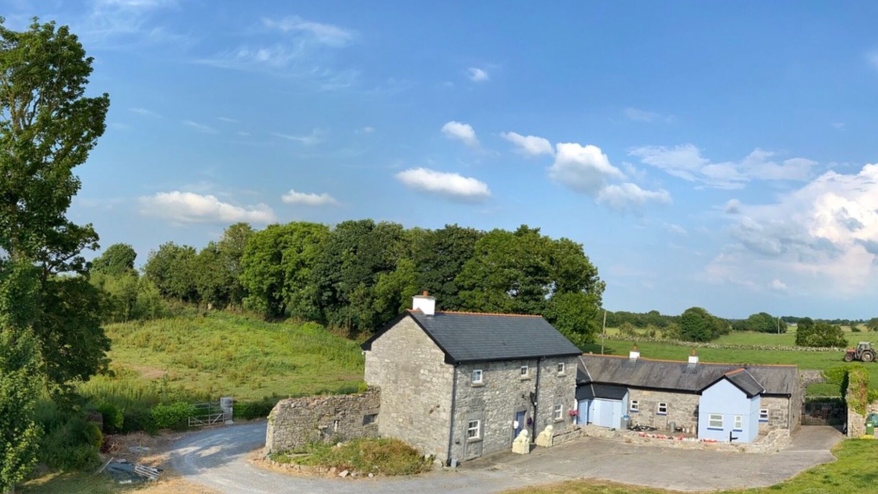 Photo of Outdoor in Inishmacatreer