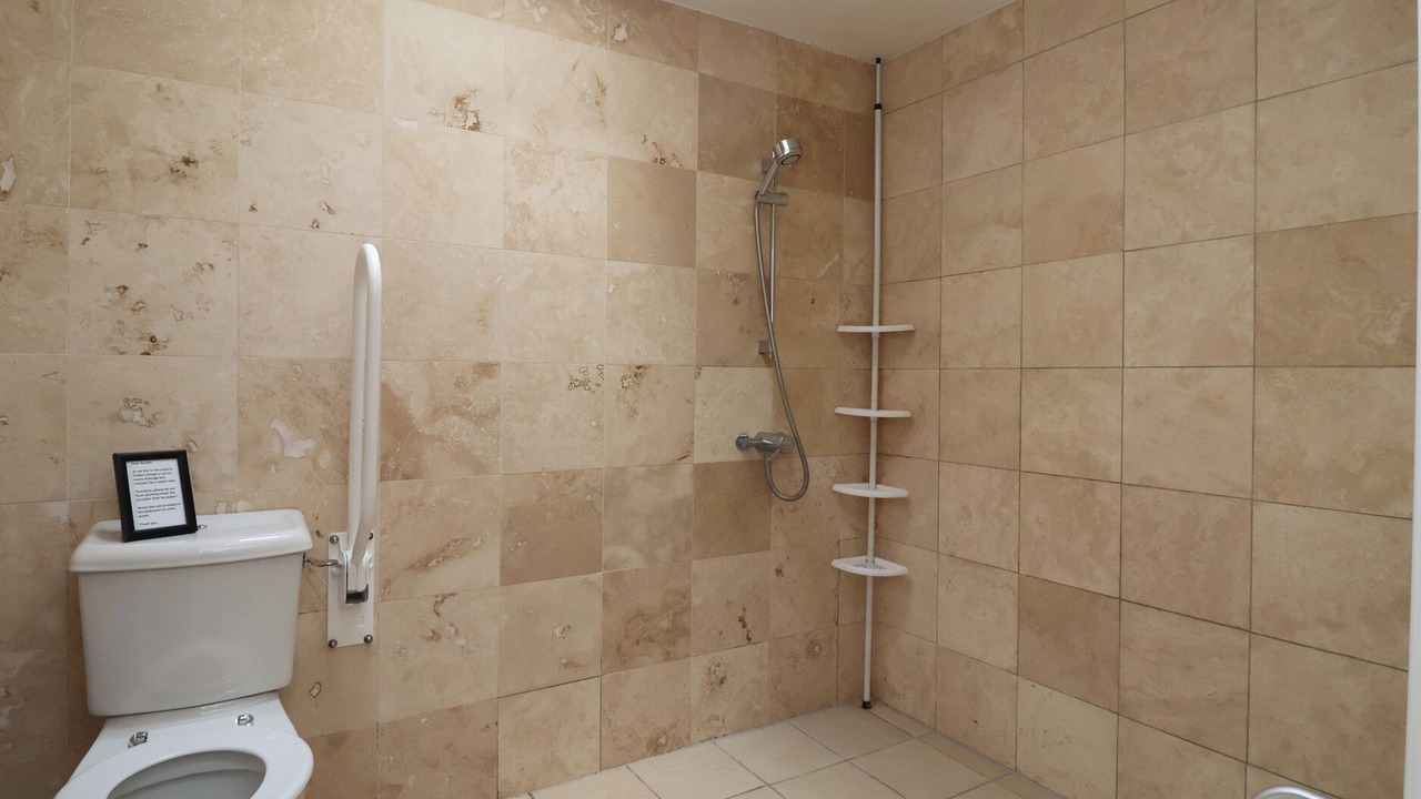 Photo of Bathroom in Scawton