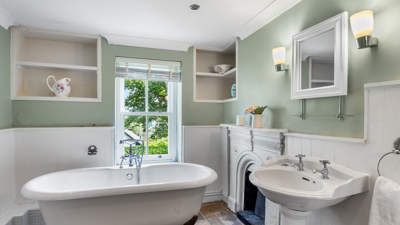 Photo of Bathroom in Clifden