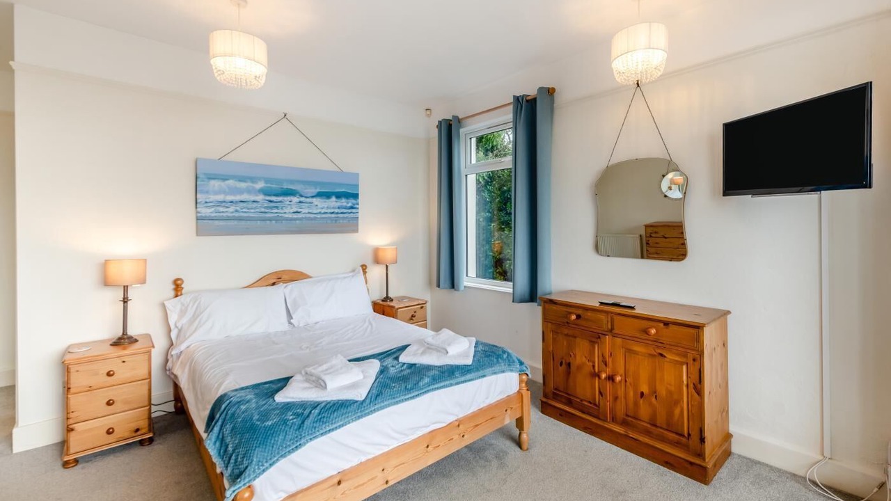 Photo of Bedroom in Mortehoe