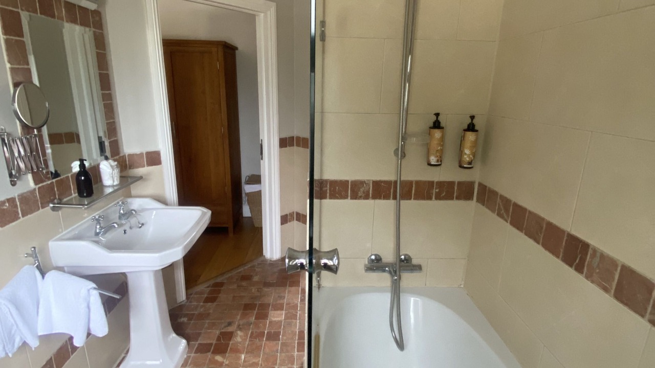 Photo of Bathroom in Lismullin