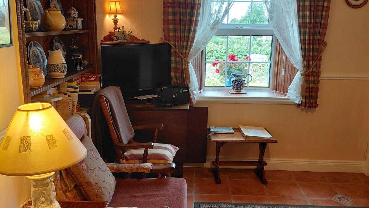 Photo of Livingroom in Cooga Upper