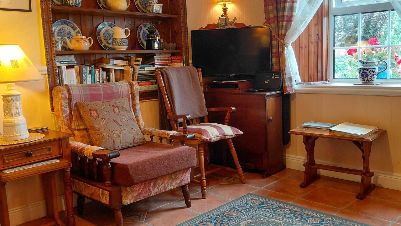 Photo of Livingroom in Cooga Upper