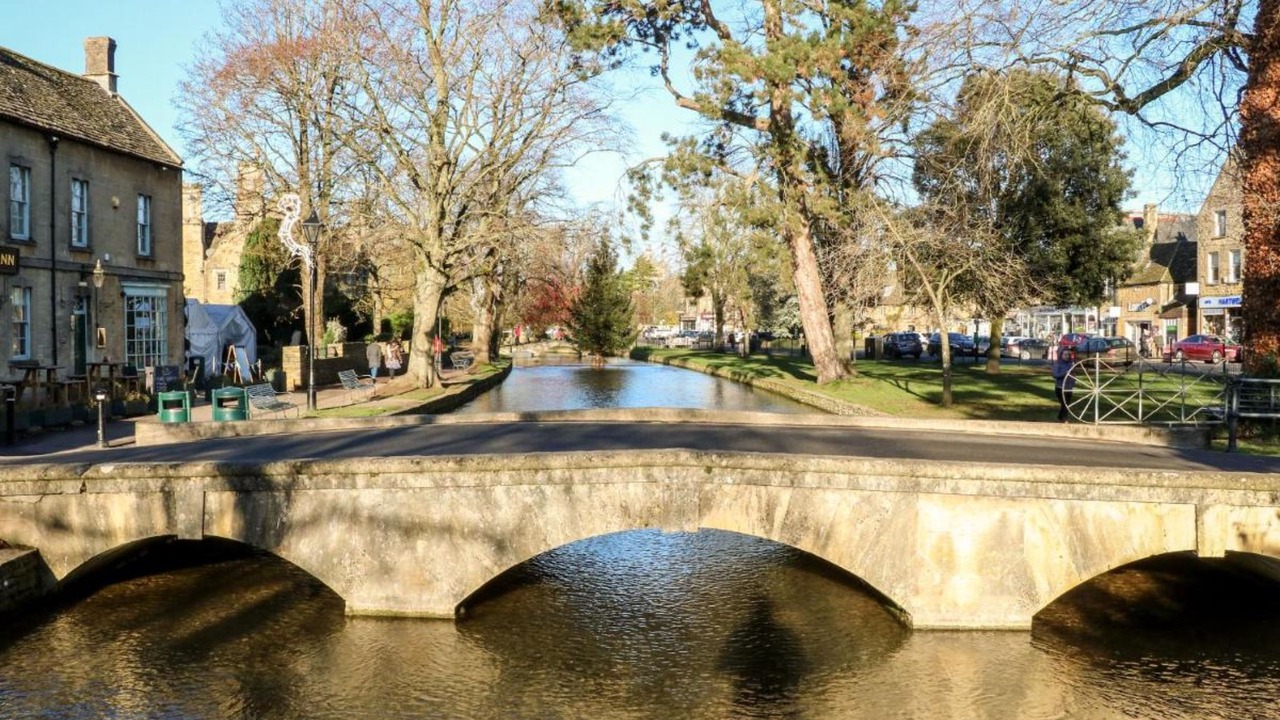 Photo of Others in Bourton