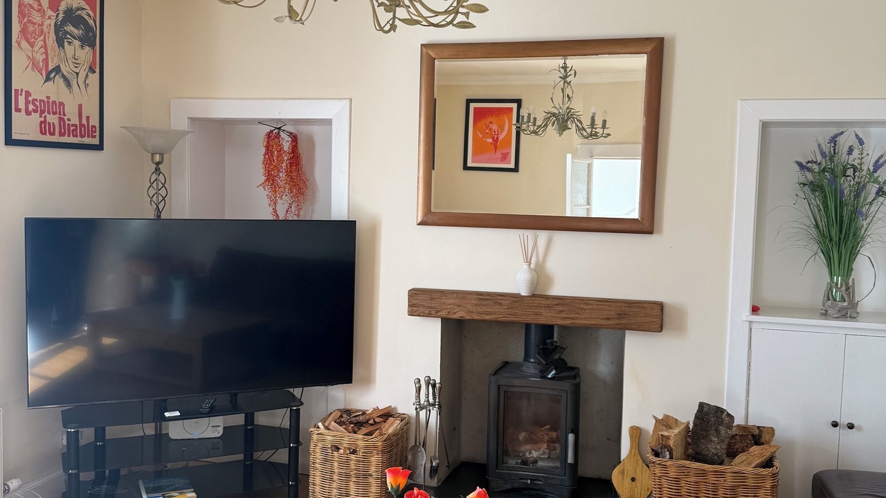 Photo of Livingroom in Inverness City Centre
