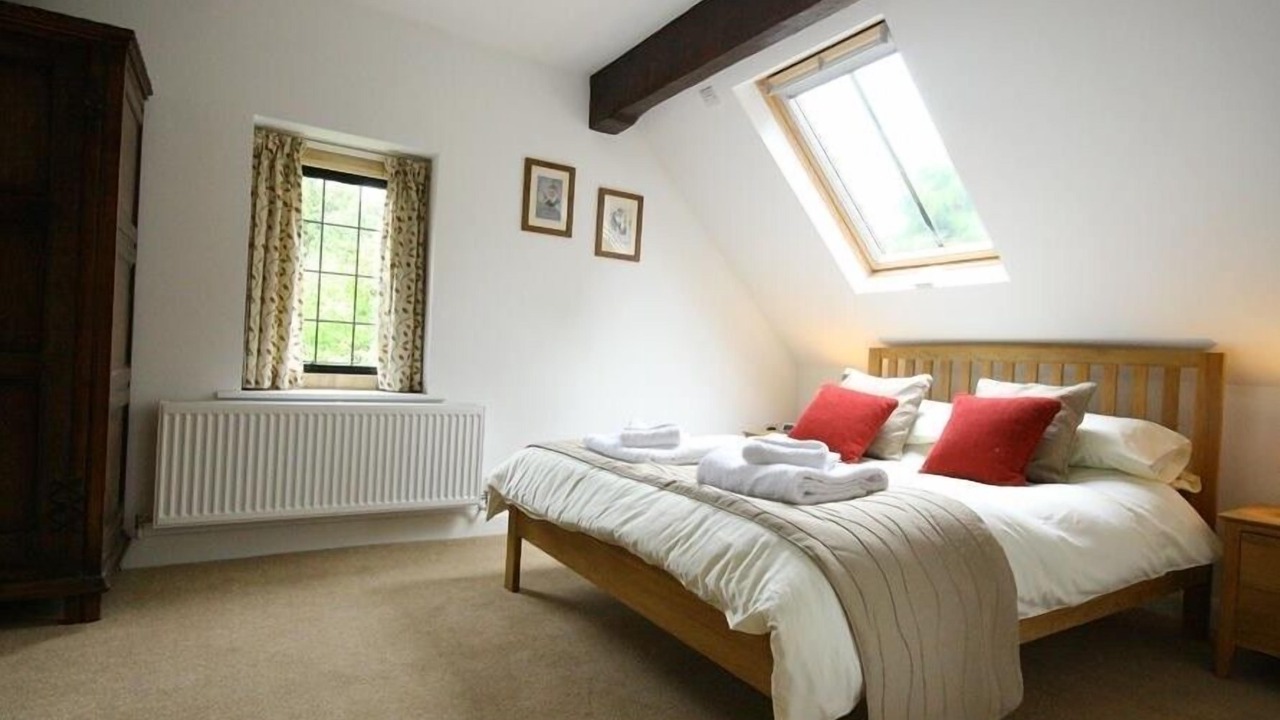 Photo of Bedroom in Buckland