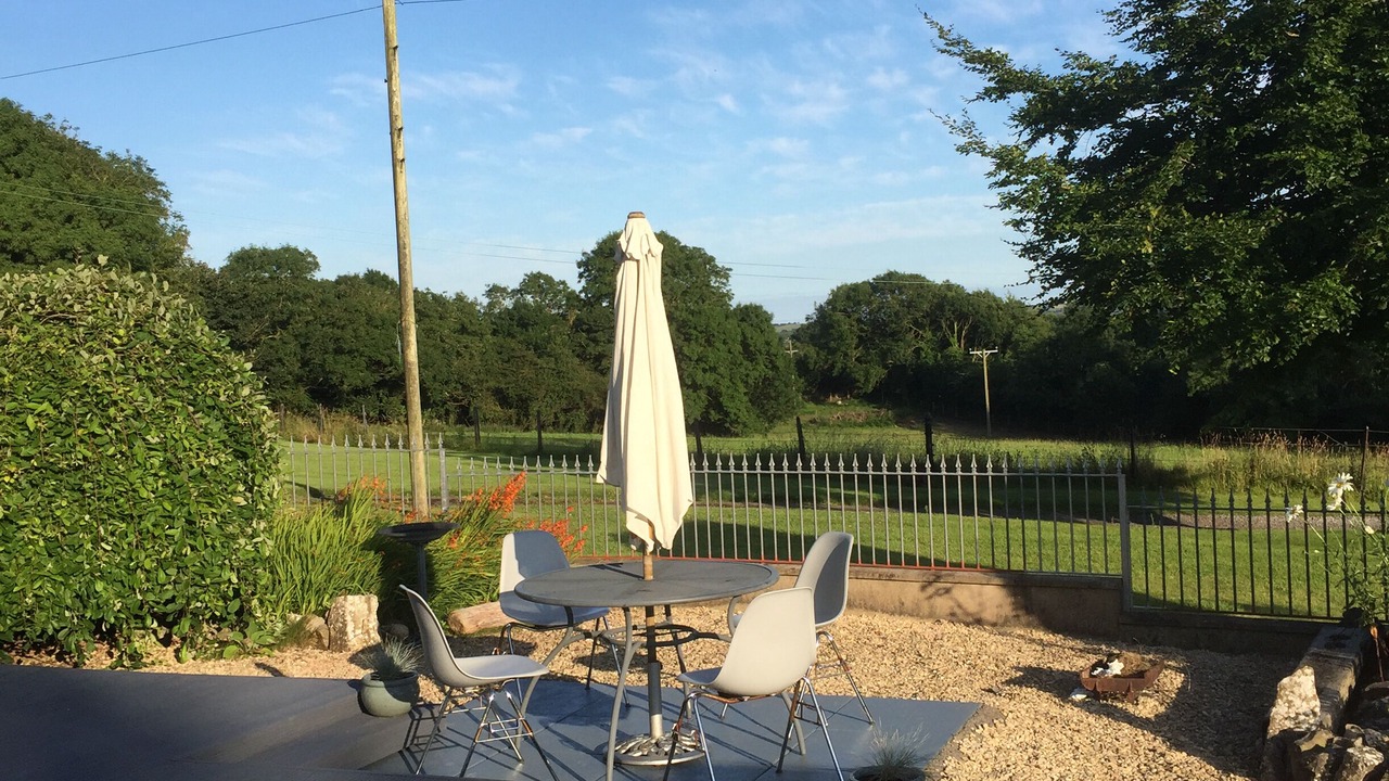 Photo of Outdoor in Carew Newton