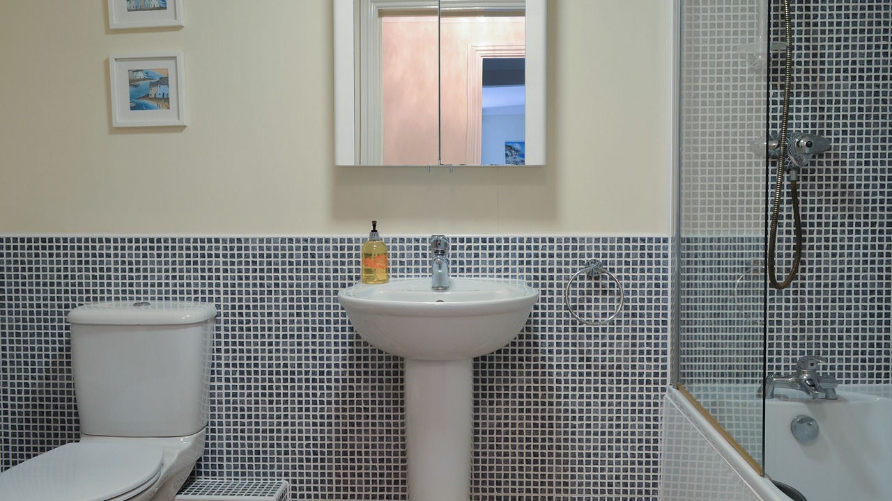 Photo of Bathroom in Newquay
