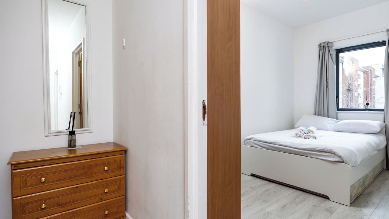 Photo of Bedroom in North Wall