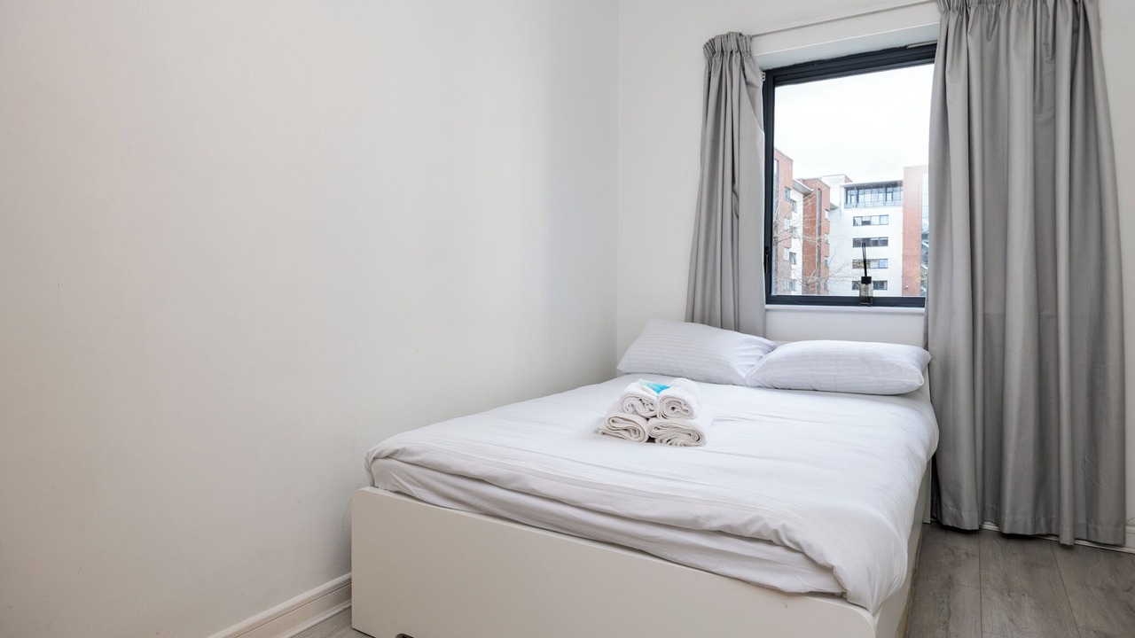 Photo of Bedroom in North Wall