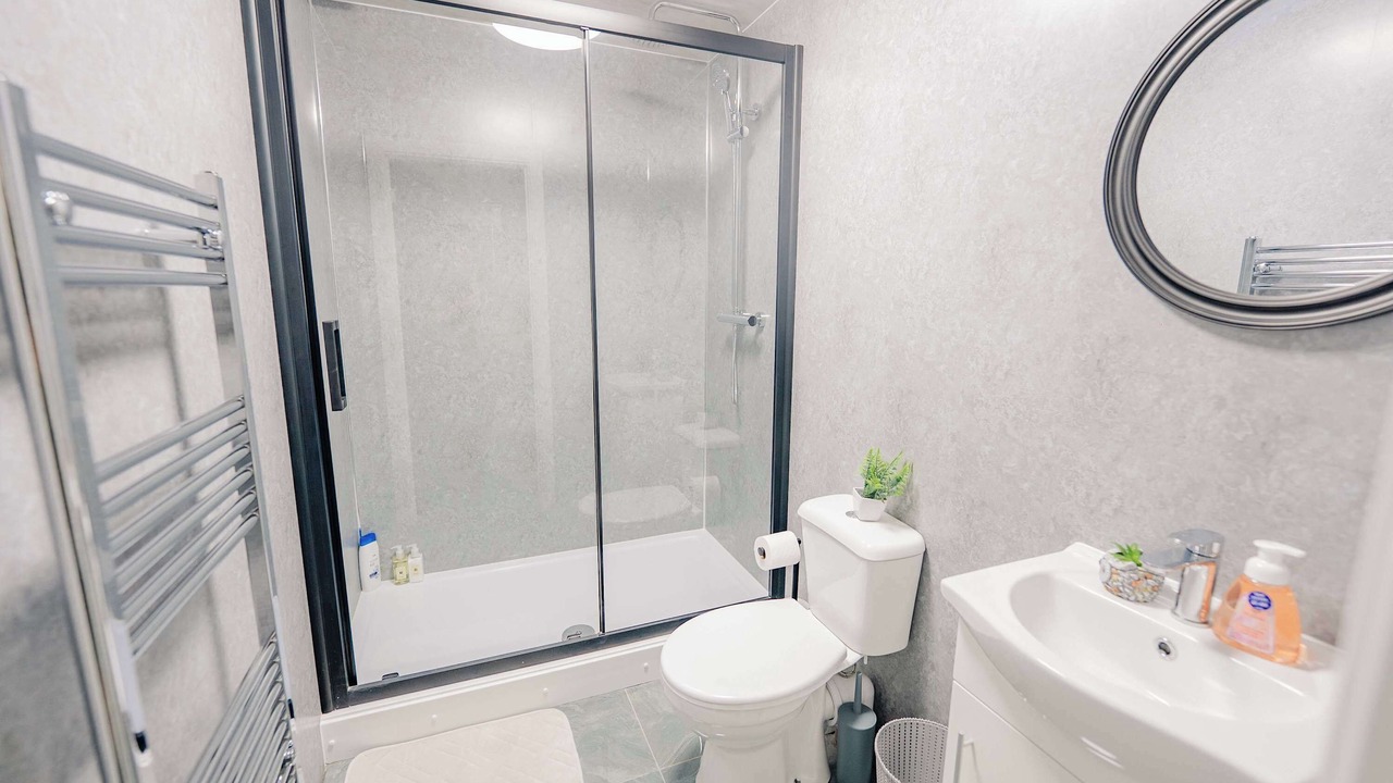 Photo of Bathroom in Cathays
