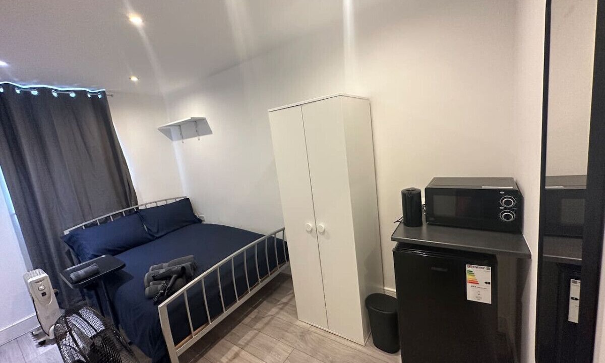 Photo of Bedroom in Kennington