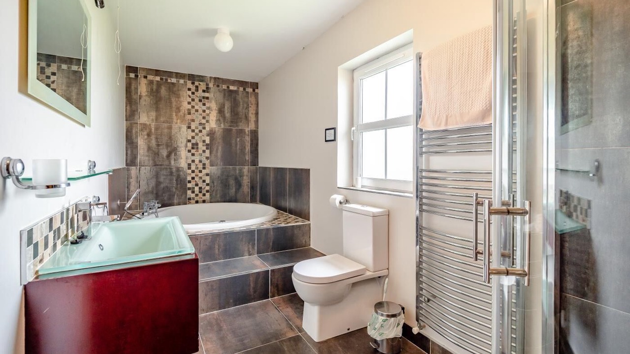 Photo of Bathroom in Schull