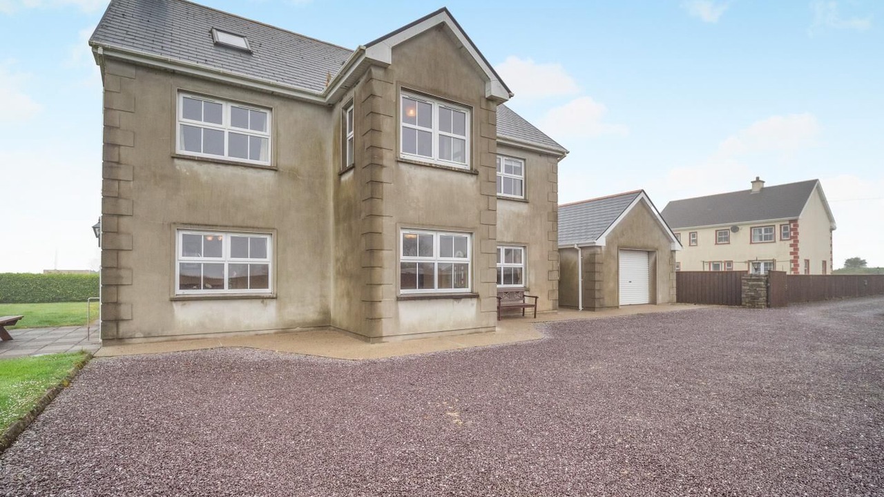 Photo of Outdoor in Schull