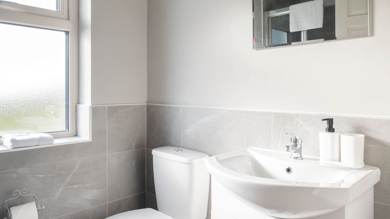 Photo of Bathroom in Liscannor