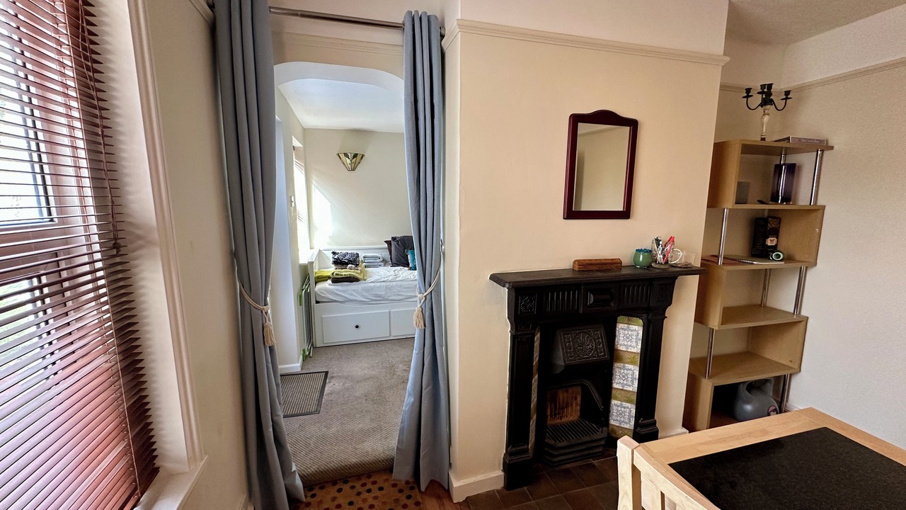 Photo of Bedroom in Headington