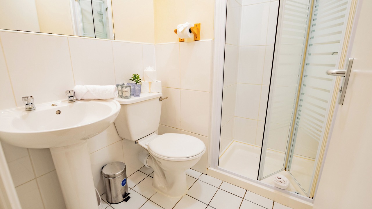 Photo of Bathroom in Limerick City Centre