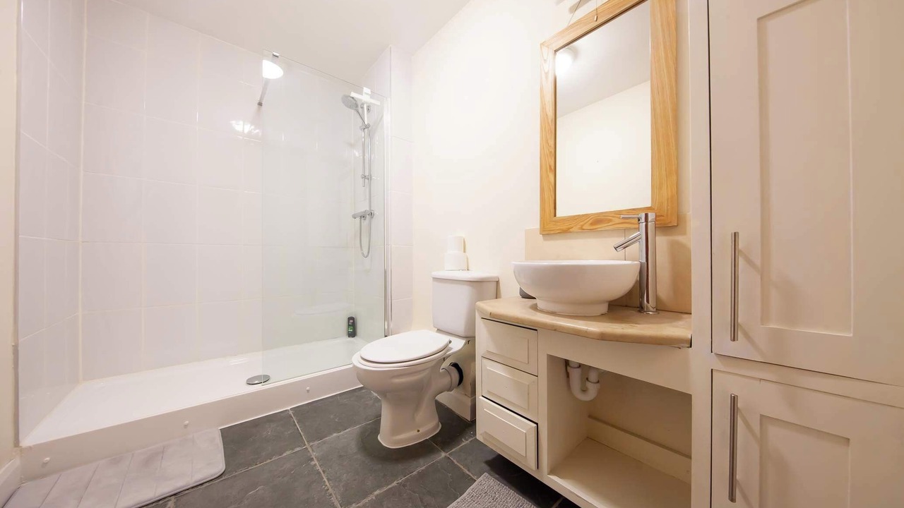 Photo of Bathroom in Sutton Cross