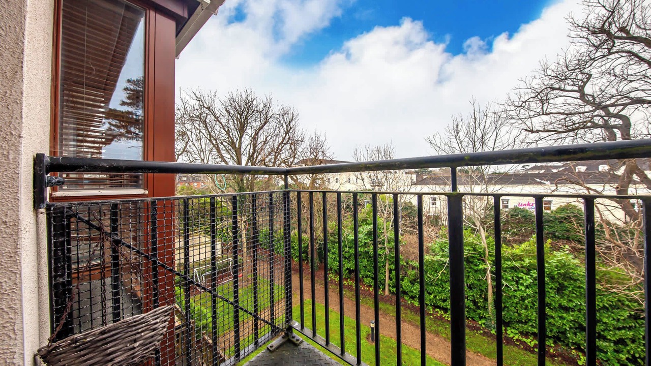 Photo of Outdoor in Sutton Cross