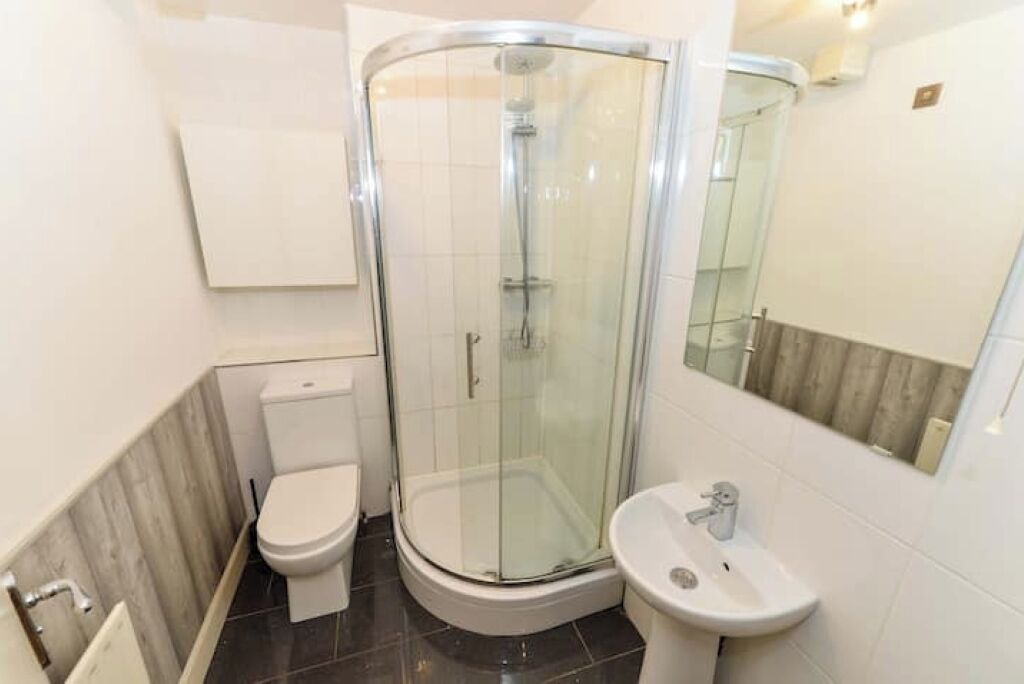 Photo of Bathroom in Queens Quarter