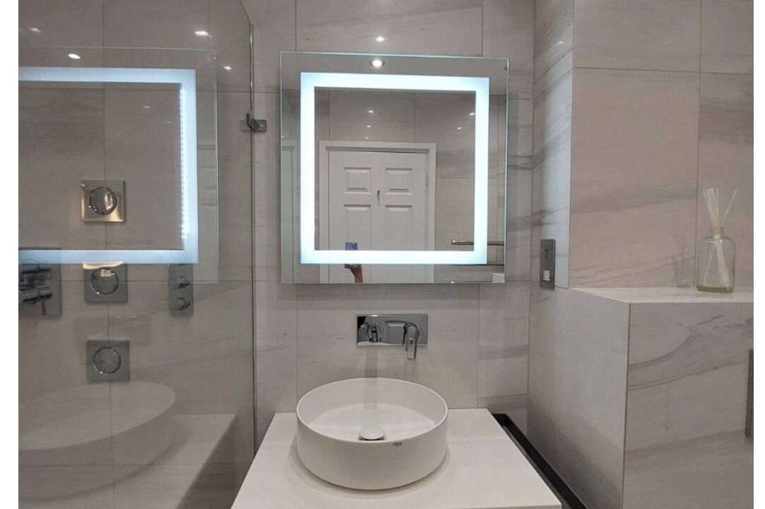 Photo of Bathroom in Surrey Docks