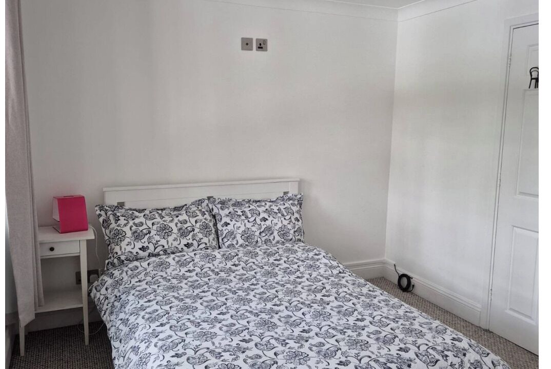 Photo of Bedroom in Surrey Docks