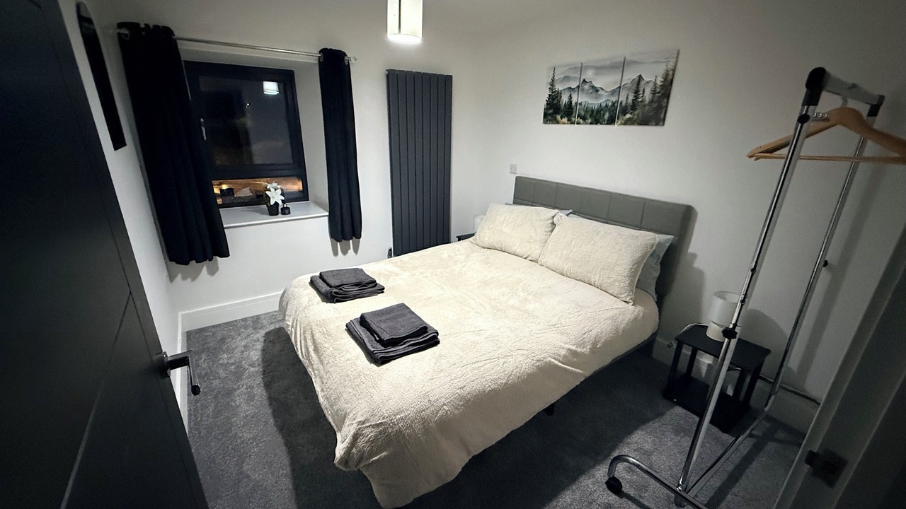 Photo of Bedroom in Risca East