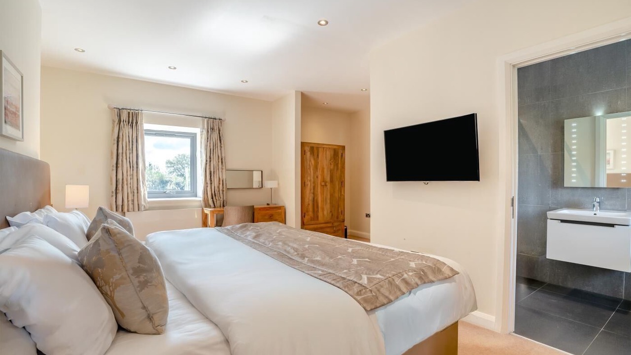 Photo of Bedroom in Newport
