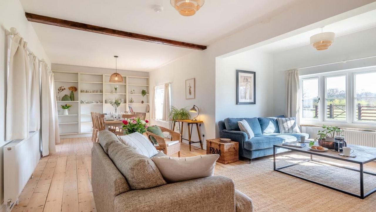 Photo of Livingroom in Postwick with Witton